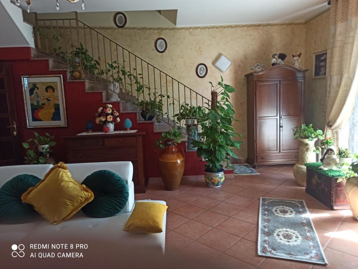 מילאצו Villa Nemo מראה חיצוני תמונה